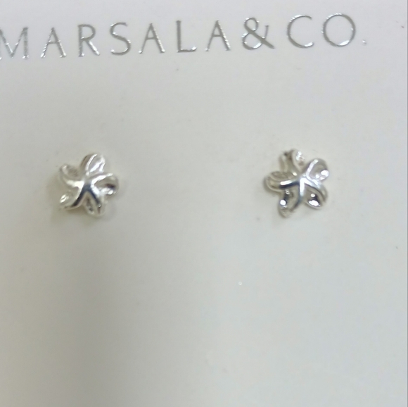 Marsala&Co. Sterling Silver Stud Earrings - Picture 4 of 4